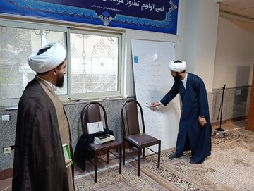 تصاویر / حضور مدیر حوزه علمیه مازندران، در کارگاه صرف ویژه طلاب المپیادی