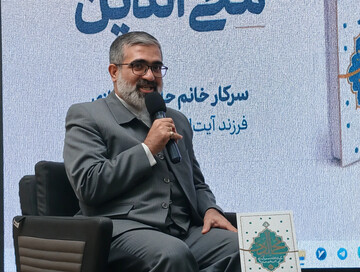 عرفان عملی، شاخصه سیره تربیتی مرحوم آیت‌الله حائری شیرازی بود