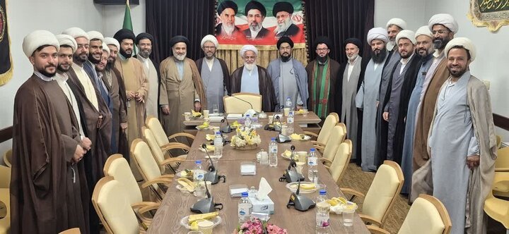 تصاویر /نشست امام جمعه آبیک با ائمه جماعات مساجد شهرستان آبیک