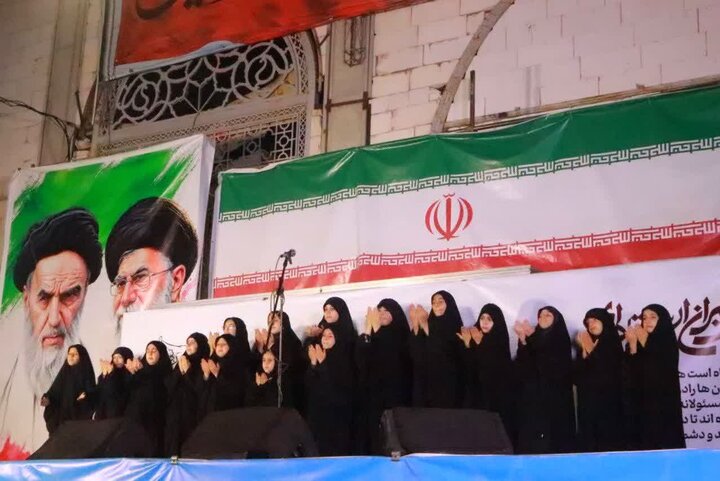 تصاویر / اجتماع مردم قزوین وپرچم گردانی در ایستگاه دویست وسی وهفتم