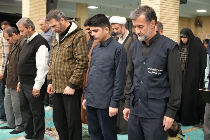 تصاویر/  مراسم عزاداری دهه اول فاطمیه در مصلای امام خمینی رحمه الله ارومیه