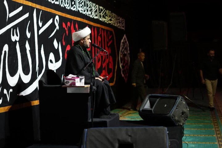تصاویر/  مراسم عزاداری دهه اول فاطمیه در مصلای امام خمینی رحمه الله ارومیه