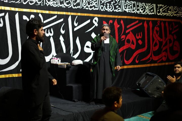 تصاویر/  مراسم عزاداری دهه اول فاطمیه در مصلای امام خمینی رحمه الله ارومیه