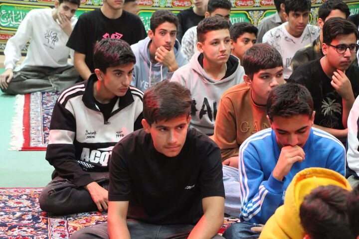 مراسم عزاداری شهادت حضرت زهرا(س) در دبیرستان شریعتی ملایر