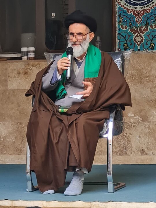 تصاویر/ برگزاری درس اخلاق در مدرسه علمیه شهید امیری شهرستان بابل