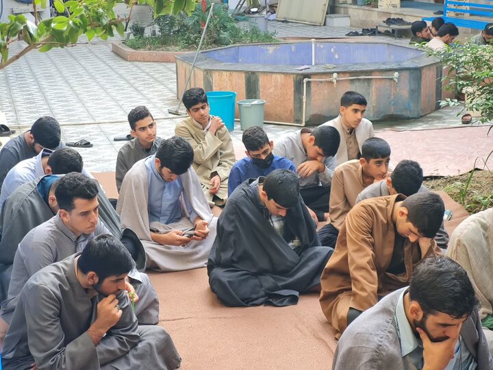 تصاویر/ برگزاری درس اخلاق در مدرسه علمیه شهید امیری شهرستان بابل