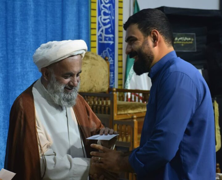 تصاویر / تجلیل از طلاب ممتاز سال گذشته در مدرسه علمیه خاتم الانبیاء (ص) بابل