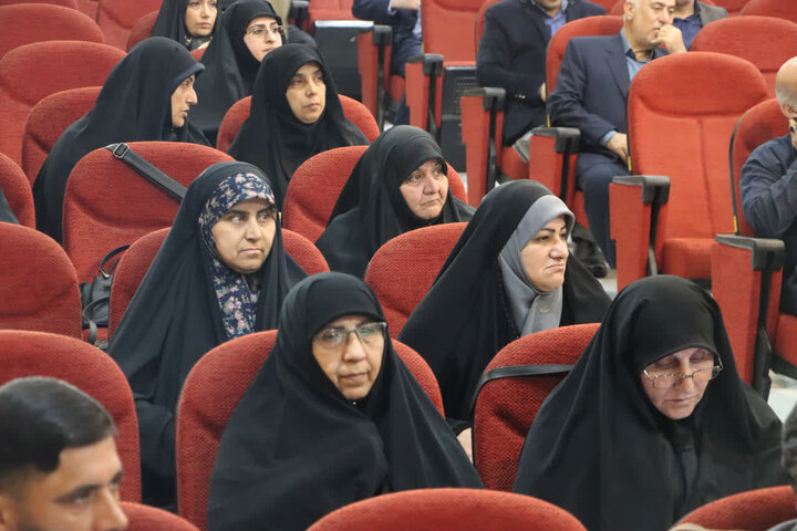 تصاویر / مراسم تجلیل از موکب‌داران اربعین در مازندران با حضور نماینده ولی فقیه در استان مازندران