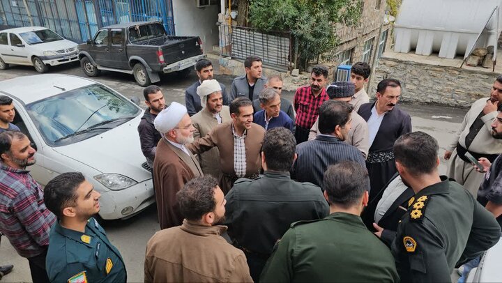 تصاویر/دیدار و گفت‌وگوی نماینده ولی‌فقیه در کردستان با مردم شهر اورامان