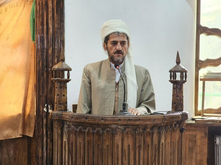 تصاویر/دیدار و گفت‌وگوی نماینده ولی‌فقیه در کردستان با مردم شهر اورامان