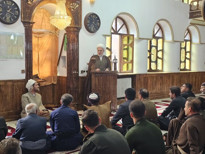 تصاویر/دیدار و گفت‌وگوی نماینده ولی‌فقیه در کردستان با مردم شهر اورامان