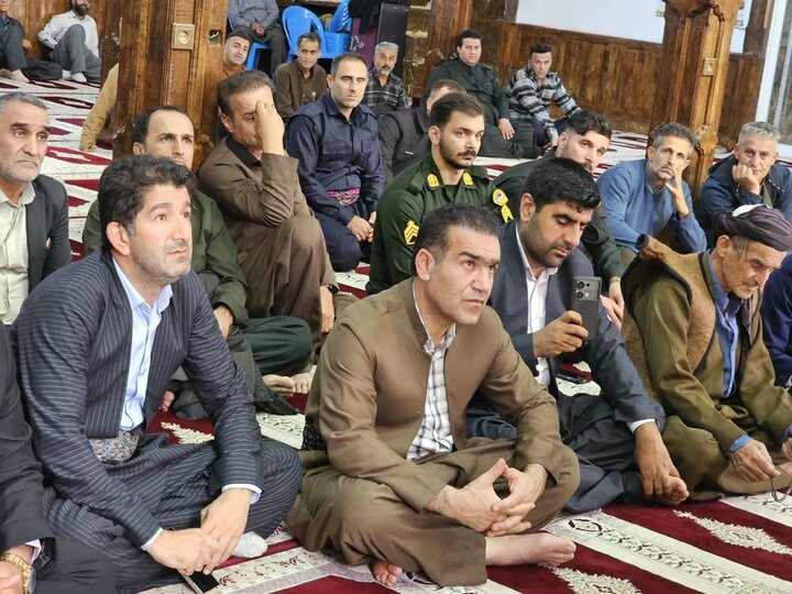 تصاویر/دیدار و گفت‌وگوی نماینده ولی‌فقیه در کردستان با مردم شهر اورامان