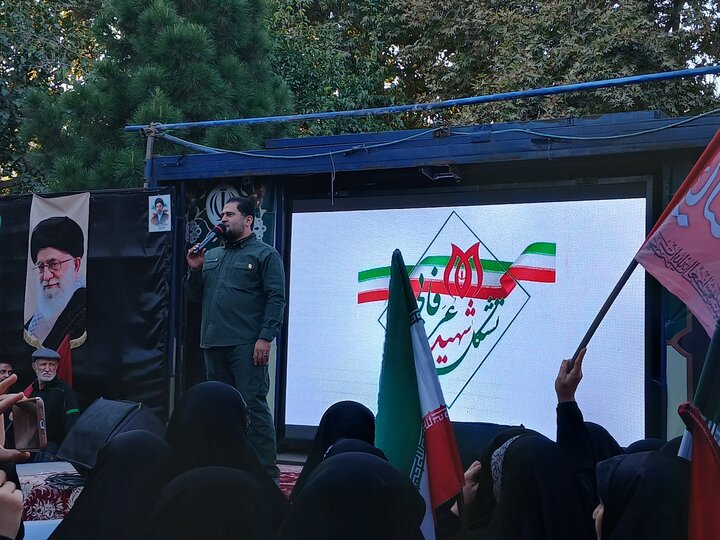 تصاویر/ اجتماع بانوان مشهدی در دفاع از حمایت از حجاب بانوان کشور آذربایجان
