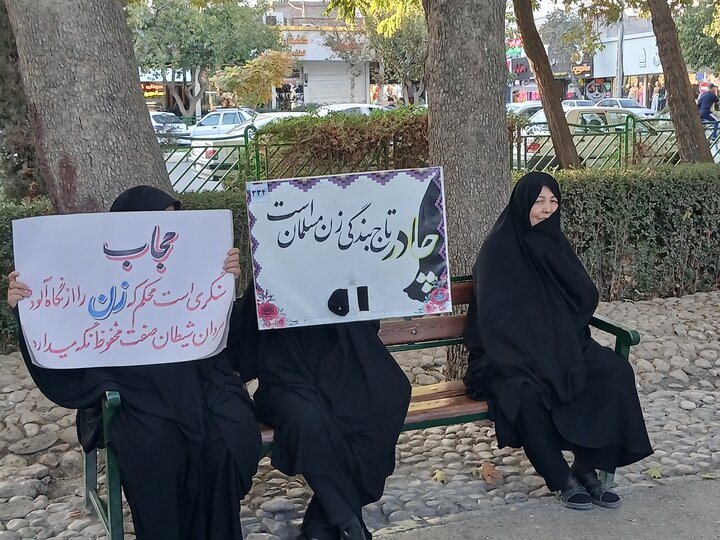 تصاویر/ اجتماع بانوان مشهدی در دفاع از حمایت از حجاب بانوان کشور آذربایجان