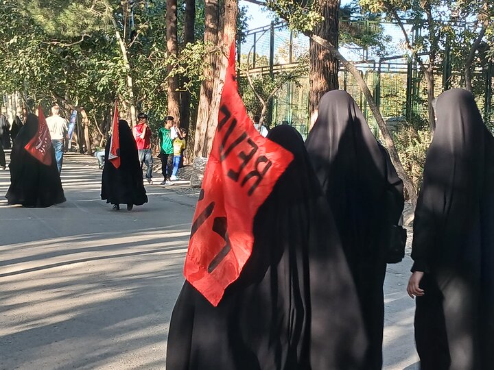 تصاویر/ اجتماع بانوان مشهدی در دفاع از حمایت از حجاب بانوان کشور آذربایجان