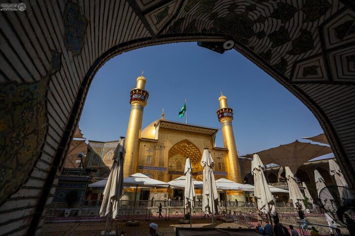 المرقد العلوي المطهّر يتوشّح بالسواد إحياءً لذكرى استشهاد السيّدة فاطمة الزهراء (عليها السلام)