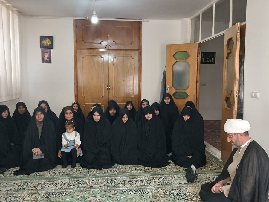 حوزه علمیه خواهران خانه حضرت زهرا (س) است