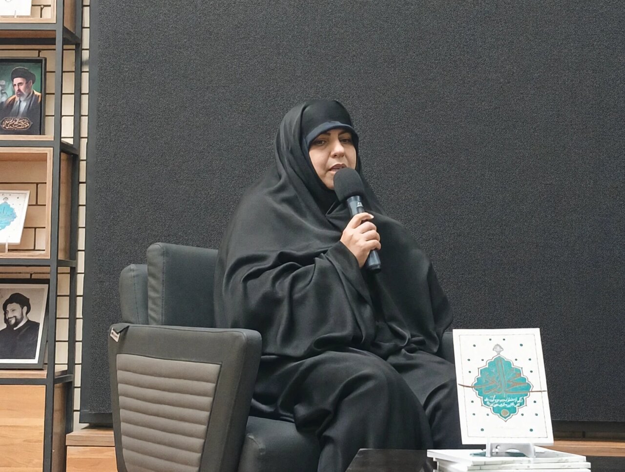 آیت‌الله حائری شیرازی با تقویت وجدان درونی، فرزندان را تربیت می‌کرد