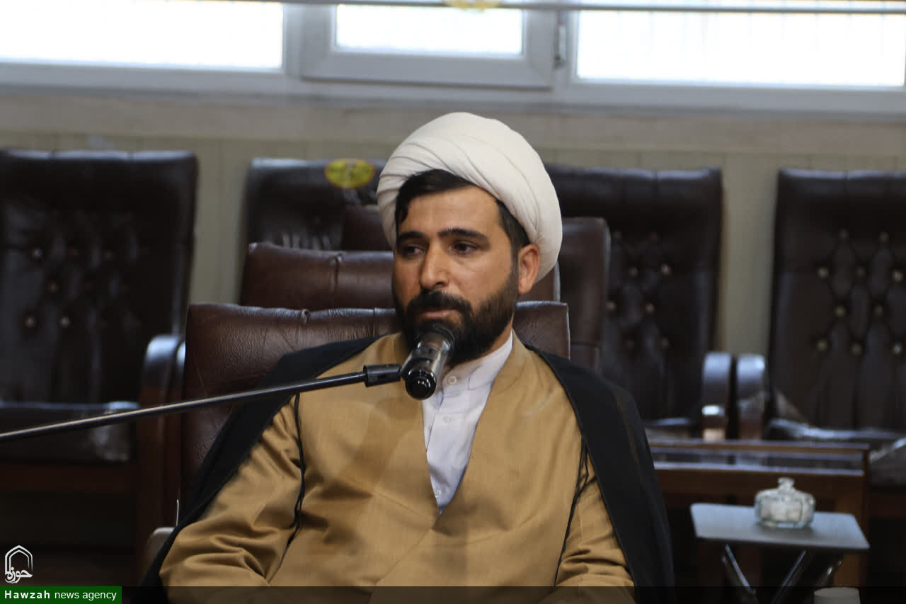 آیین غبارروبی مزار آیت‌الله موسوی همدانی(ره) برگزار می‌شود