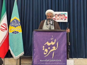 دشمن با جنگ روانی به‌دنبال ترساندن مردم و شکستن انسجام ملی است