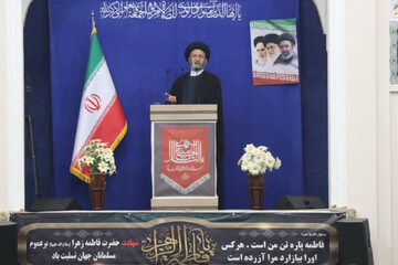 Friday Prayer Leader: Strait of Hormuz Blockade Costs Force Europe to Pressure Trump on Ending War