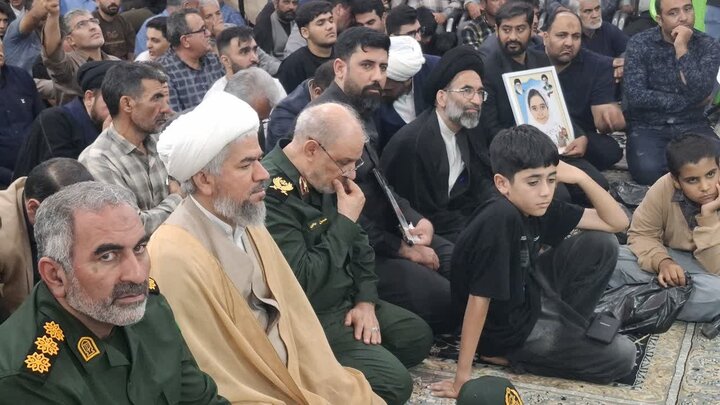تصاویر/ دهمین یادواره شهدای روستای سن سن کاشان