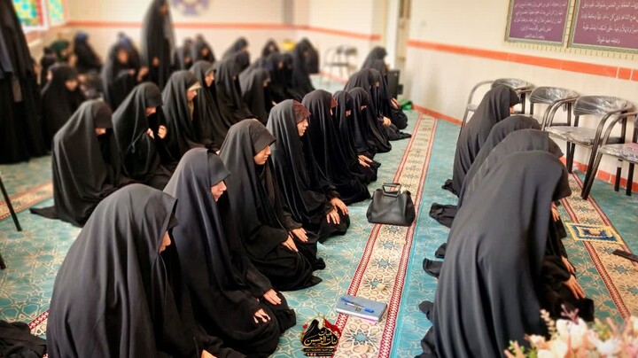 تصاویر / طنین نوای فاطمی در مدرسه علمیه معصومیه تبریز