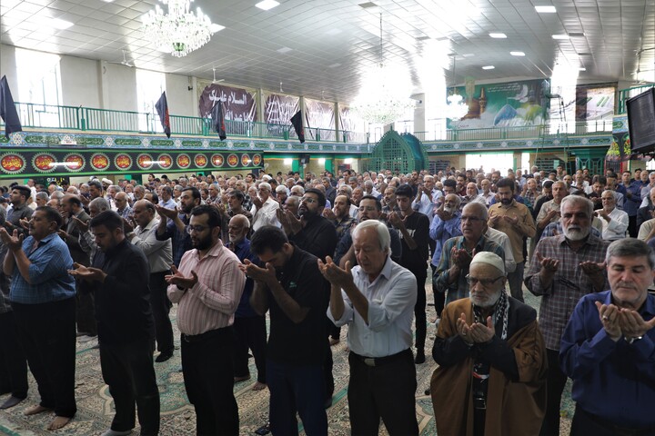 تصاویر/ برگزاری نماز جمعه بخش مرکزی یزد در مسجدجامع احمد آباد مشیر