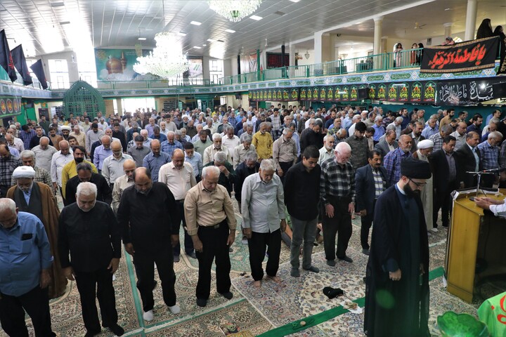 تصاویر/ برگزاری نماز جمعه بخش مرکزی یزد در مسجدجامع احمد آباد مشیر