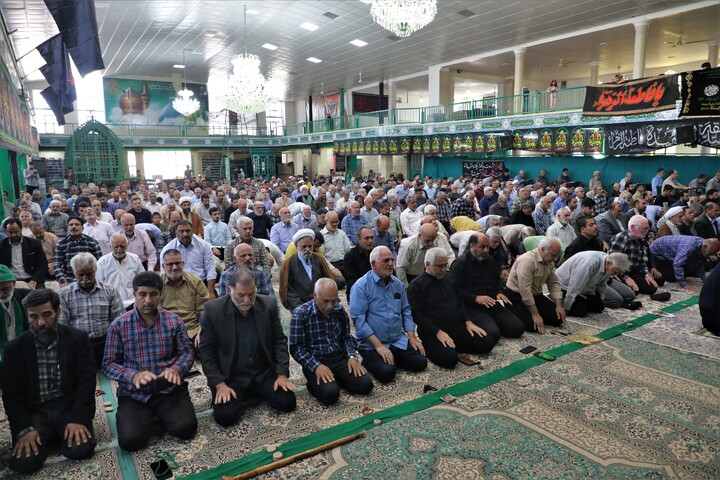 تصاویر/ برگزاری نماز جمعه بخش مرکزی یزد در مسجدجامع احمد آباد مشیر