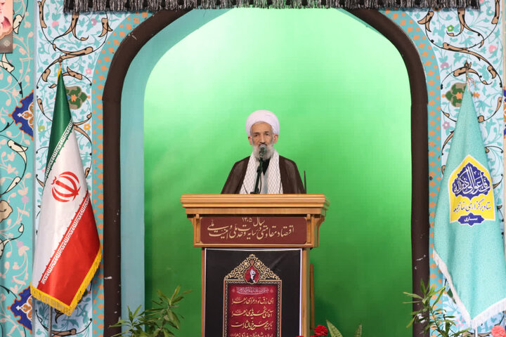 تصاویر /  نماز عبادی سیاسی جمعه در شهرستان ساری
