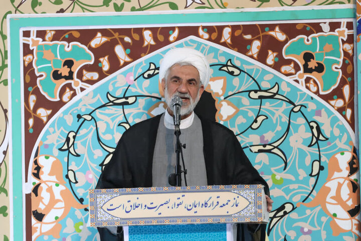 تصاویر /  نماز عبادی سیاسی جمعه در شهرستان ساری