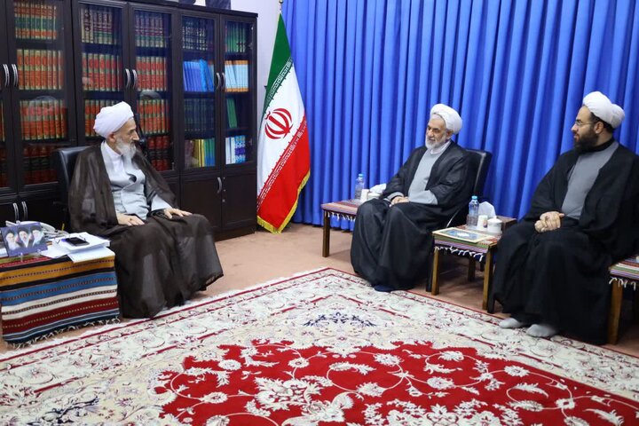 تصاویر/ دیدار  نماینده عالی رئیس شورای هماهنگی تبلیغات اسلامی کشور با نماینده ولی فقیه مازندران