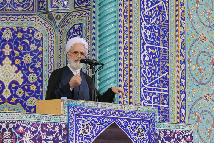 تصاویر/ اقامه نماز عبادی سیاسی جمعه در شهر مقدس قم