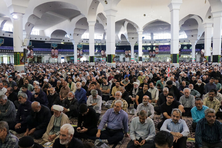 تصاویر/ اقامه نماز عبادی سیاسی جمعه در شهر مقدس قم