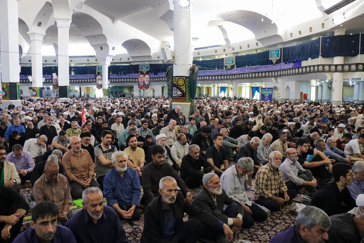 تصاویر/ اقامه نماز عبادی سیاسی جمعه در شهر مقدس قم