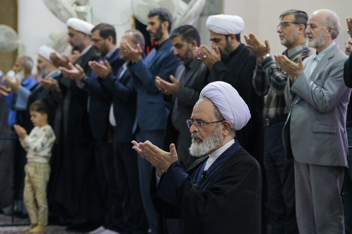 تصاویر/ اقامه نماز عبادی سیاسی جمعه در شهر مقدس قم