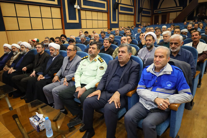 تصاویر/ حضور نماینده ولی‌فقیه مازندران در همایش تجلیل از خادمان و نقش‌آفرینان عرصه حضور در ساری
