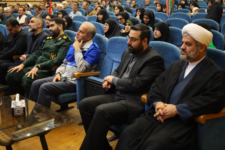 تصاویر/ حضور نماینده ولی‌فقیه مازندران در همایش تجلیل از خادمان و نقش‌آفرینان عرصه حضور در ساری