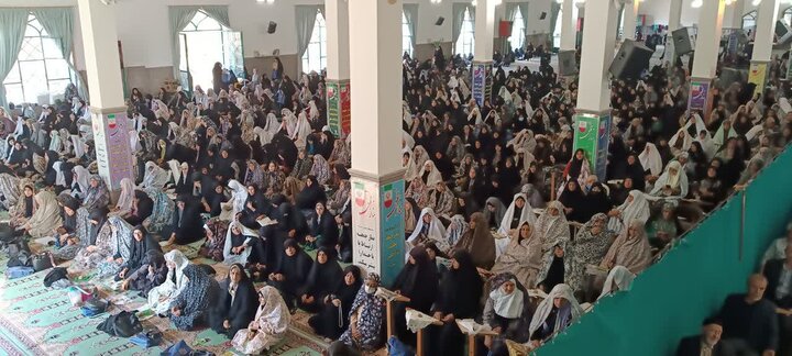 تصاویر/اقامه نماز عبادی سیاسی جمعه در ساوه