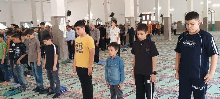 تصاویر/اقامه نماز عبادی سیاسی جمعه در ساوه