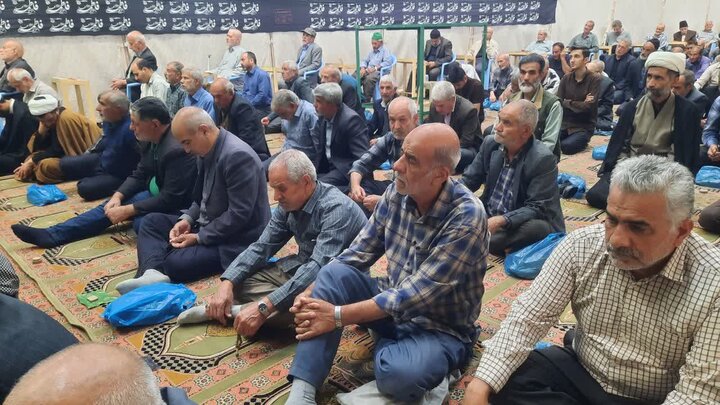 تصاویر/اقامه نماز عبادی سیاسی جمعه در خمین