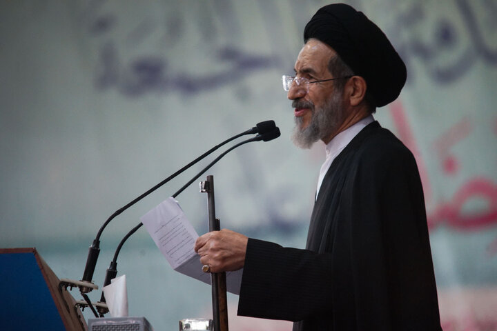 تصاویر/ اقامه نماز جمعه در تهران