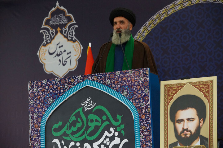 تصاویر/ اقامه نماز جمعه در تهران