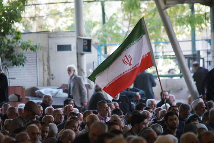 تصاویر/ اقامه نماز جمعه در تهران