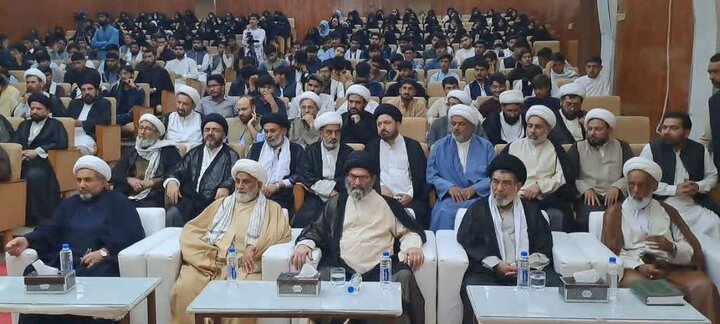 جامعۃ المصطفیٰ العالمیہ کے زیر اہتمام بین المدارس علمی مقابلوں کی اختتامی تقریب