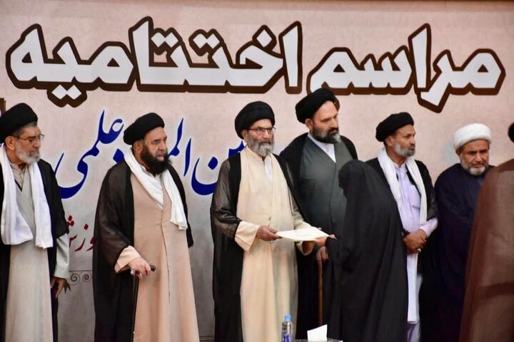 جامعۃ المصطفیٰ العالمیہ کے زیر اہتمام بین المدارس علمی مقابلوں کی اختتامی تقریب