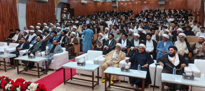 جامعۃ المصطفیٰ العالمیہ کے زیر اہتمام بین المدارس علمی مقابلوں کی اختتامی تقریب