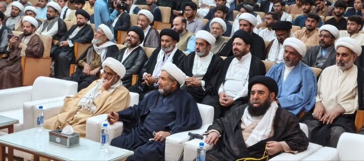 جامعۃ المصطفیٰ العالمیہ کے زیر اہتمام بین المدارس علمی مقابلوں کی اختتامی تقریب