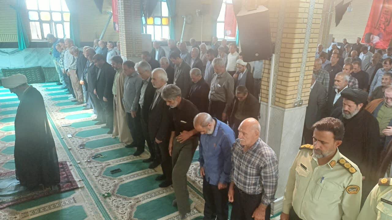 تصاویر/ نماز عبادی سیاسی جمعه در زرندیه